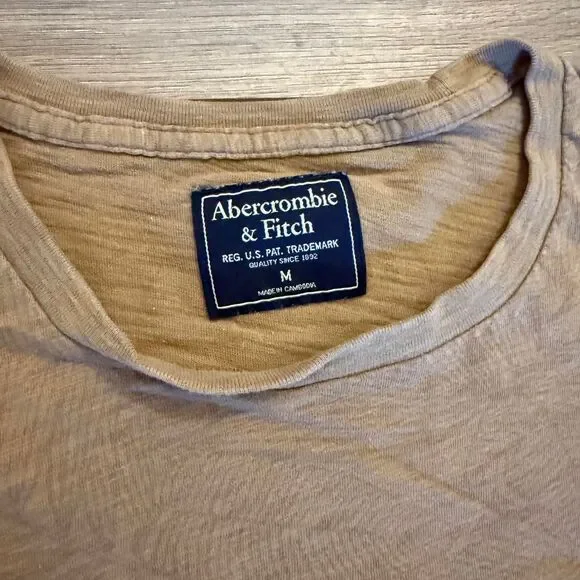 abercrombie & fitch leaf print pocket tshirt - Picture 5 of 8